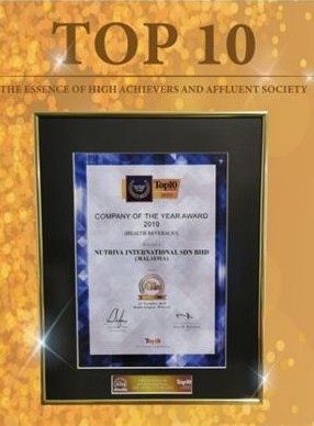 purple and peach photo freelance writer portfolio website